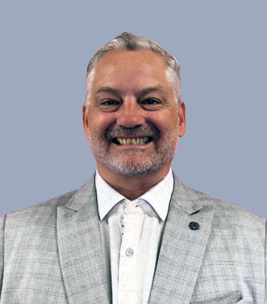 A photo of Tim Macmillan